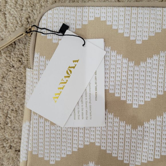 Manaola Laptop Case New with Tags - Picture 7 of 8